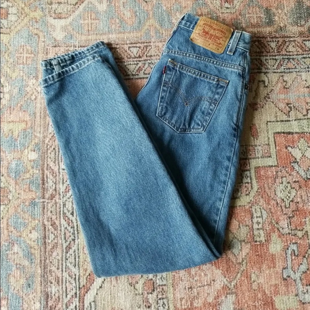 VTG 2000 Levi’s 550 Jeans